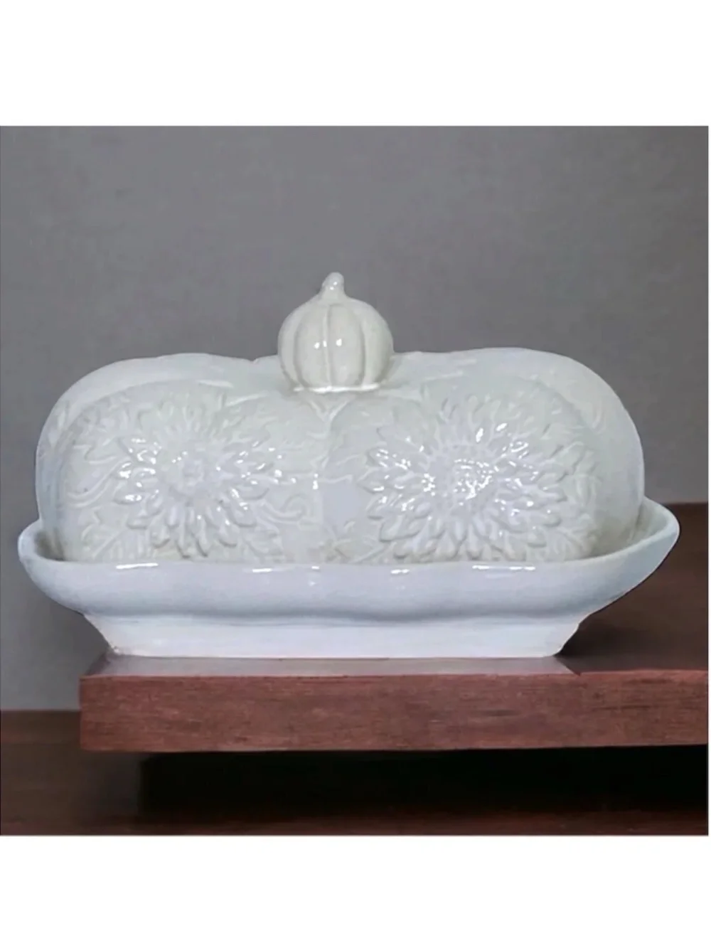 Harvest Pumpkin Covered Butter Dish With Lid Large Ceramic Floral White Cream